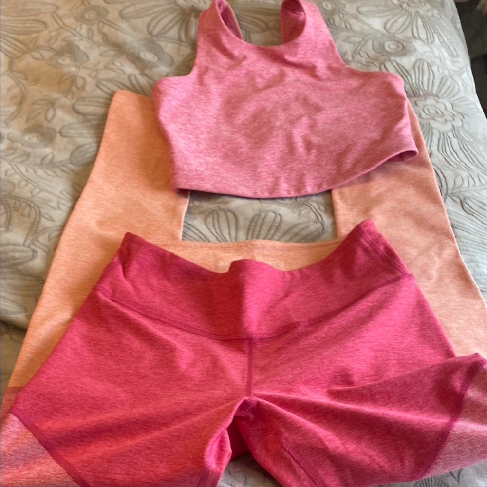 Outdoor Voices XS workout set